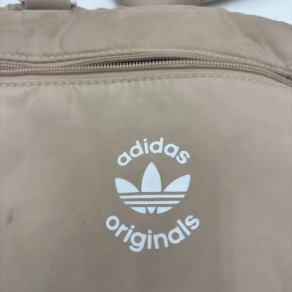 Adidas Crossbody Pouch Puffer Bag Beige Fanny Pack Essentials Travel Zip Up